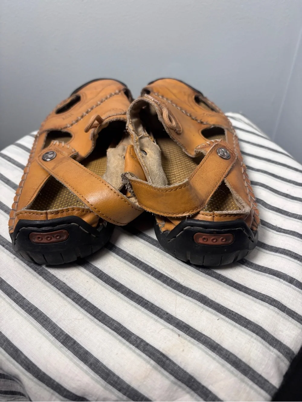 HSY Fashion closed-toe leather sandals men’s EU 43 US10